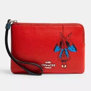 Coach Marvel Spider-Man Corner Zip Wristlet